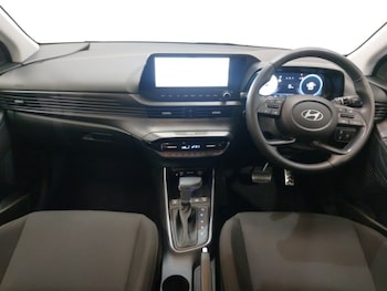 Used Hyundai i20 2023 for sale - 78300963: Photo