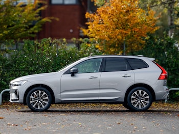 Used Volvo XC60 2024 for sale - 76440145: Photo