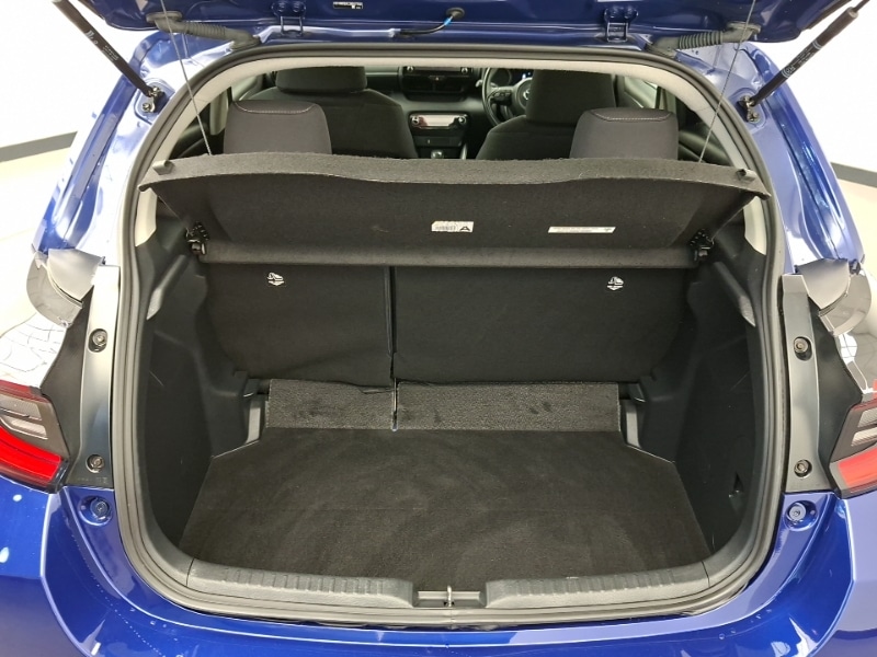 Used Toyota Yaris 2023 for sale - 77912175: Photo 8