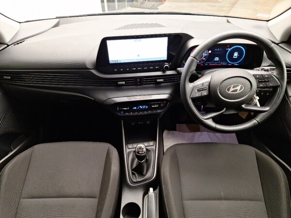 Used Hyundai i20 2025 for sale - 76310358: Photo 2