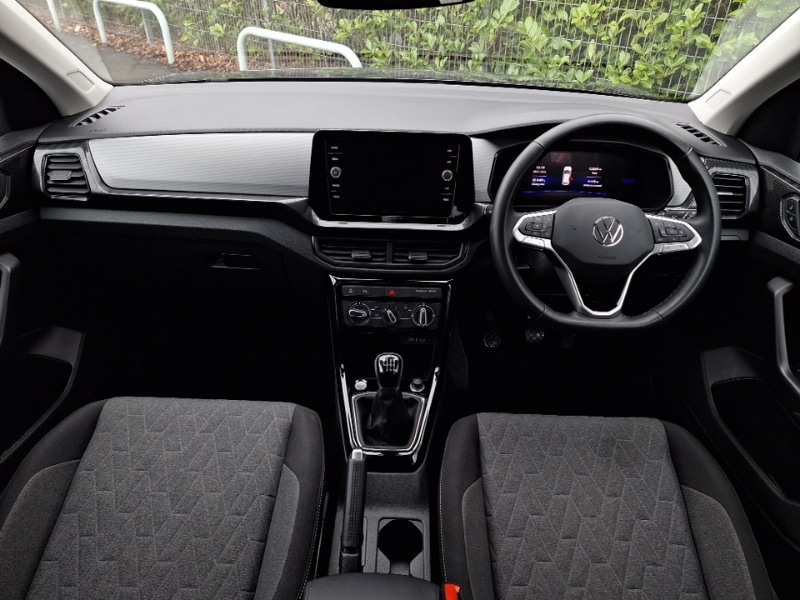 Used Volkswagen T-Cross 2024 for sale - 77237438: Photo 2