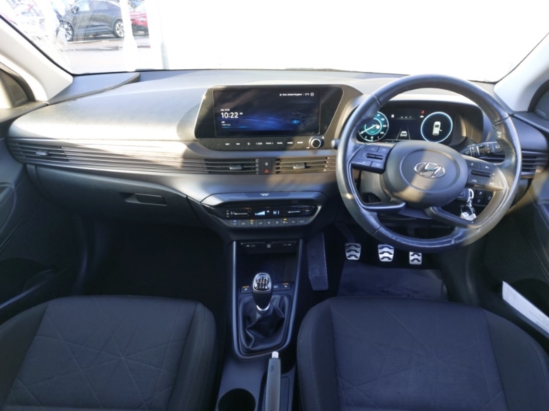 Used Hyundai BAYON 2022 for sale - 77393338: Photo 2