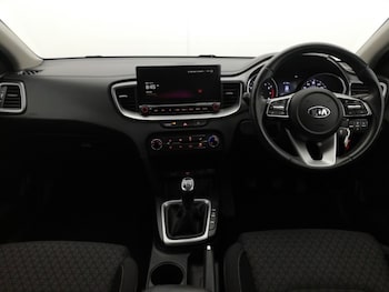 Used Kia Ceed 2020 for sale - 76842484: Photo