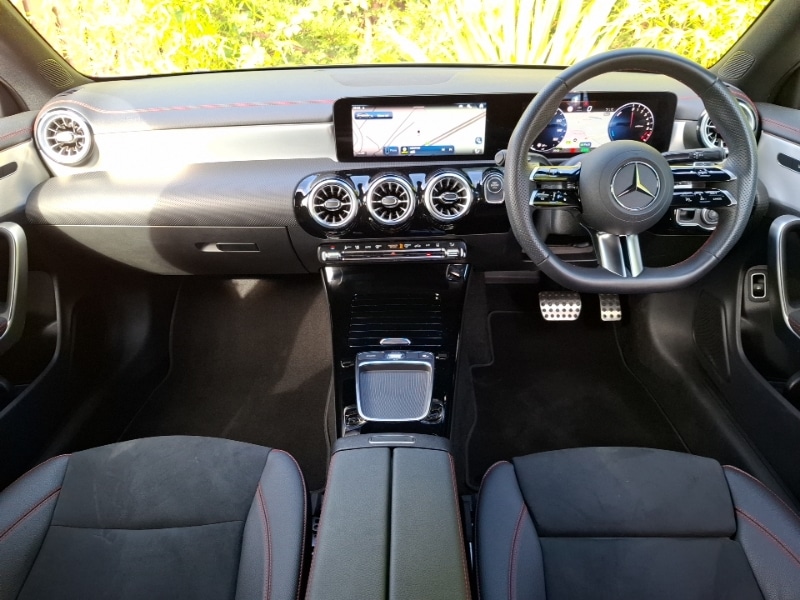 Used Mercedes-Benz CLA 2024 for sale - 76096406: Photo 2