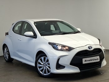 Used Toyota Yaris 2023 for sale - 79513427: Photo