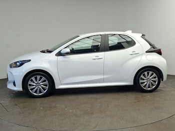 Used Toyota Yaris 2023 for sale - 79513427: Photo