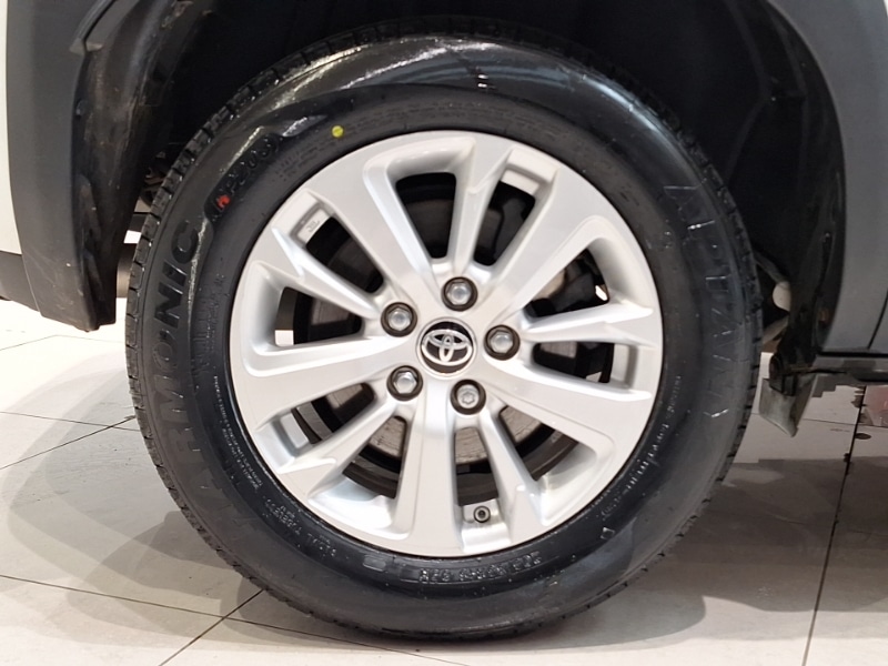 Used Toyota Yaris Cross 2022 for sale - 76838120: Photo 12