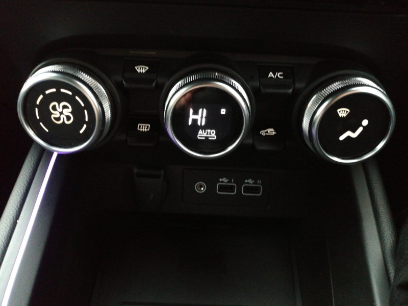 Used Renault Clio 2024 for sale - 77266527: Photo 12