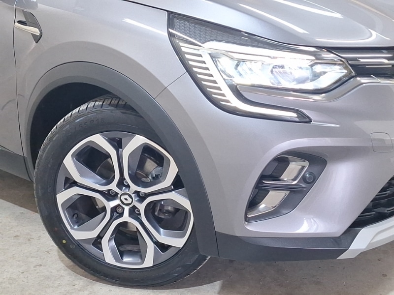 Used Renault Captur 2023 for sale - 76435509: Photo 9