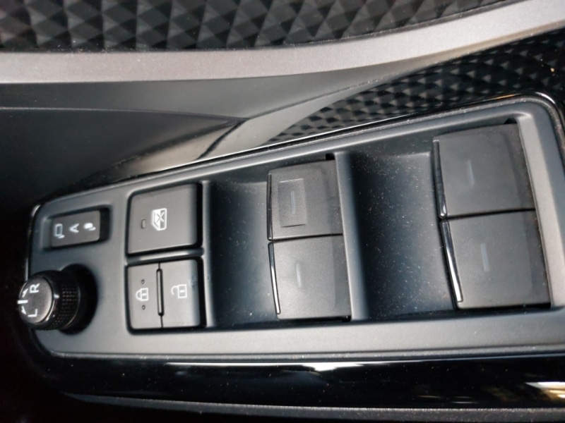 Used Toyota C-HR 2022 for sale - 77495677: Photo 12