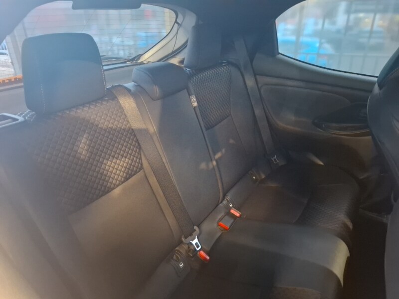 Used Toyota Yaris 2021 for sale - 77874642: Photo 6