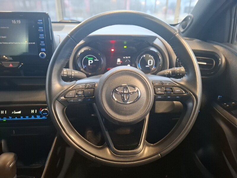Used Toyota Yaris 2021 for sale - 77874642: Photo 7