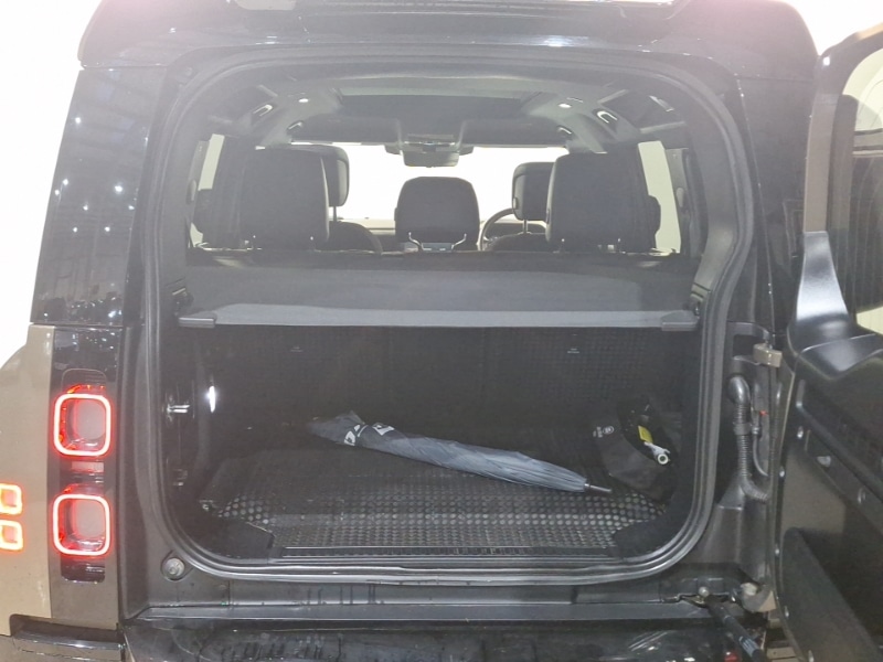 Used Land Rover Defender 2024 for sale - 77467275: Photo 8