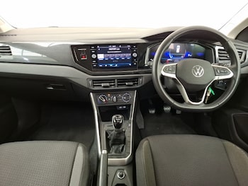 Used Volkswagen Polo 2024 for sale - 78567369: Photo