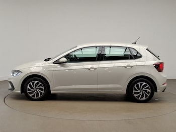 Used Volkswagen Polo 2024 for sale - 78567369: Photo