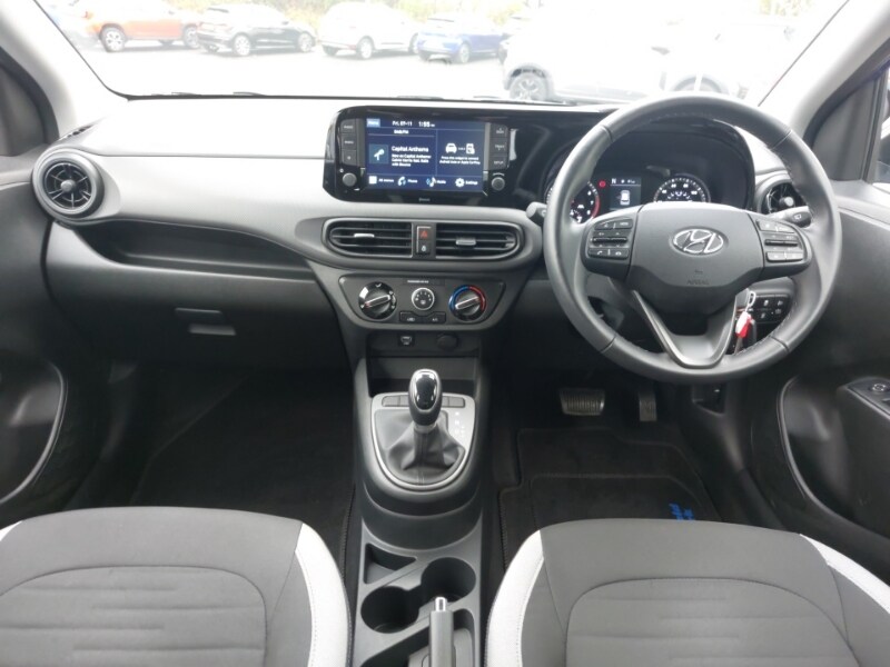 Used Hyundai i10 2022 for sale - 76695112: Photo 2