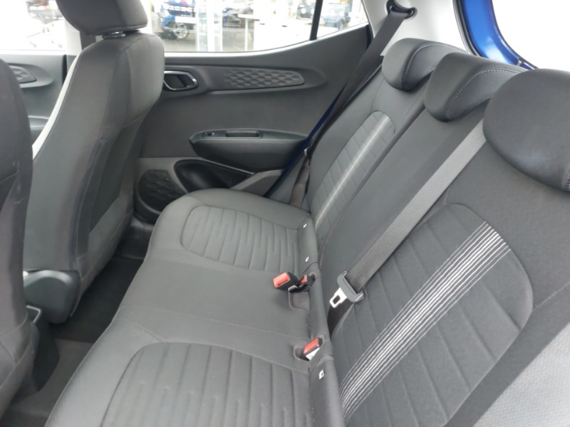 Used Hyundai i10 2022 for sale - 76695112: Photo 6