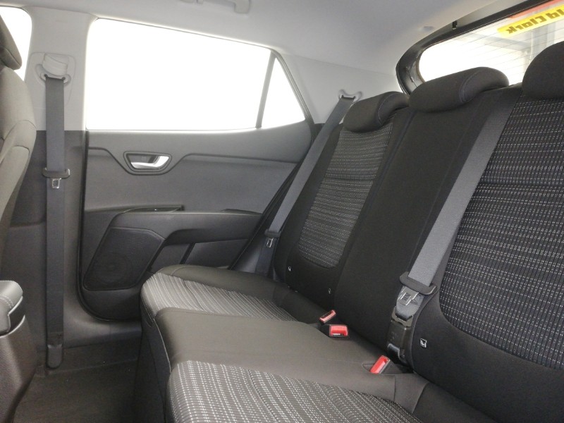 Used Kia Stonic 2021 for sale - 77405884: Photo 6