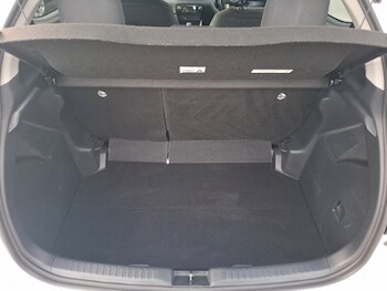 Used Toyota Yaris 2021 for sale - 78126995: Photo