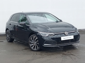 Used Volkswagen Golf 2023 for sale - 78782920: Photo