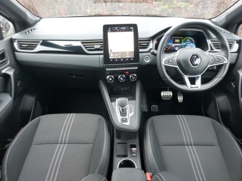 Used Renault Captur 2023 for sale - 77531429: Photo 2