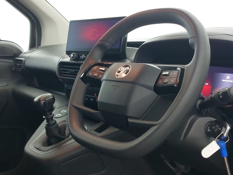 Used Vauxhall Combo 2024 for sale - 76392665: Photo 7