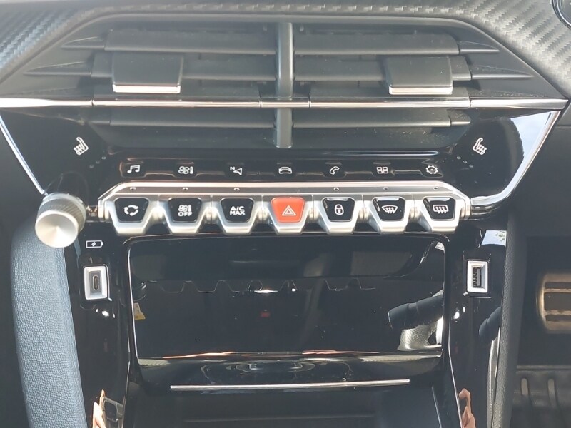 Used Peugeot 2008 2021 for sale - 77933803: Photo 11