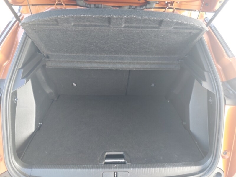 Used Peugeot 2008 2021 for sale - 77933803: Photo 8