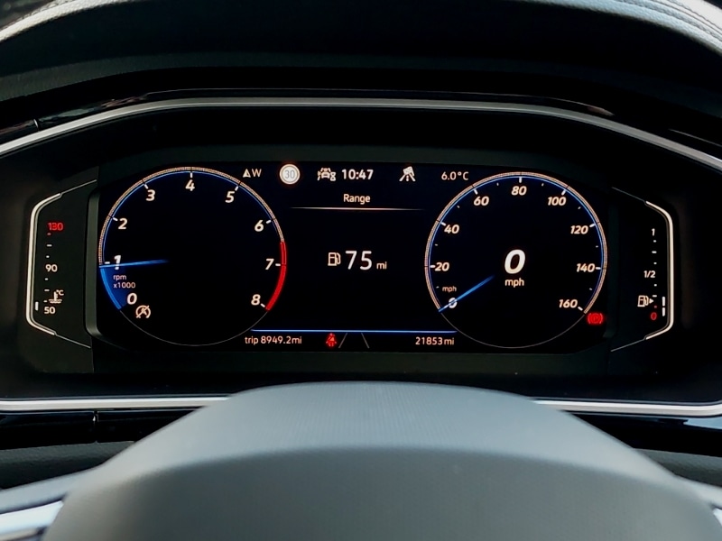 Used Volkswagen T-Roc 2023 for sale - 76695232: Photo 12