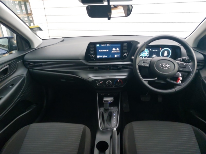 Used Hyundai i20 2023 for sale - 77476231: Photo 2