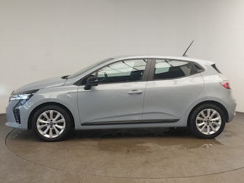 Used Renault Clio 2024 for sale - 78735908: Photo