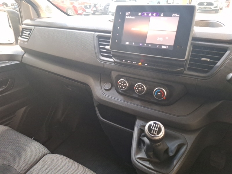 Used Renault Trafic 2024 for sale - 77353168: Photo 11