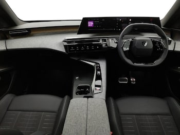 Used Peugeot 3008 2025 for sale - 77569643: Photo