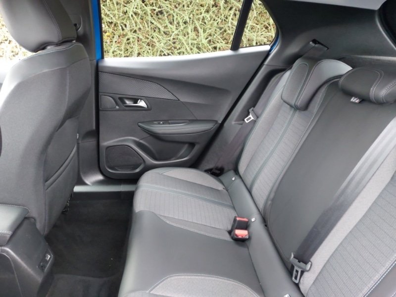 Used Peugeot 2008 2022 for sale - 76498003: Photo 6