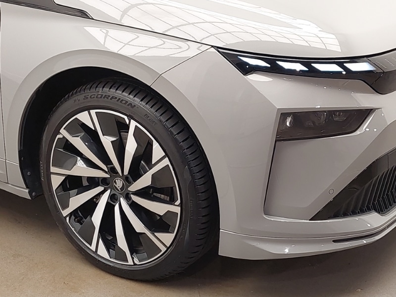 Used Skoda Enyaq 2025 for sale - 76778922: Photo 9