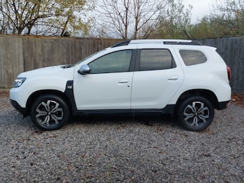 Used Dacia Duster 2022 for sale - 77253117: Photo