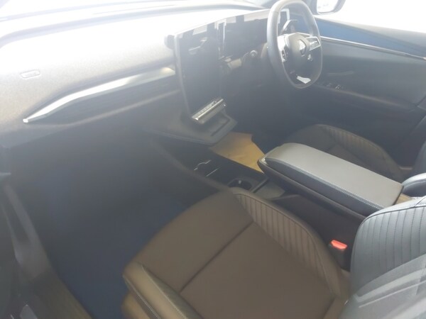 Used Renault Scenic E-Tech 2025 for sale - 76220913: Photo 5