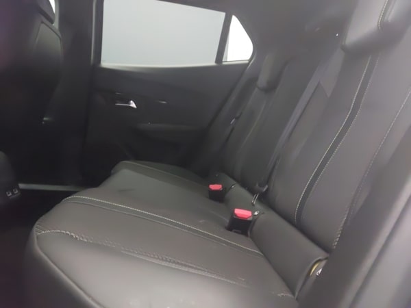 Used Peugeot 2008 2021 for sale - 76220996: Photo 6