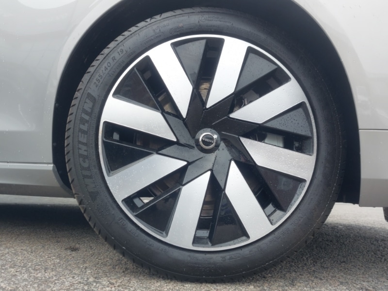 Used Volvo V90 2025 for sale - 76347562: Photo 9