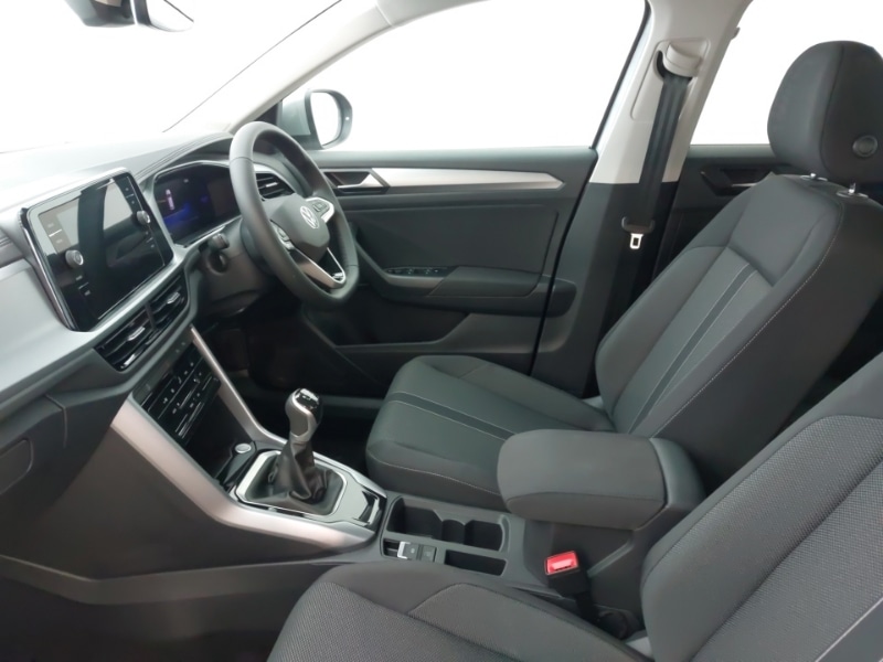 Used Volkswagen T-Roc 2025 for sale - 77986607: Photo 5