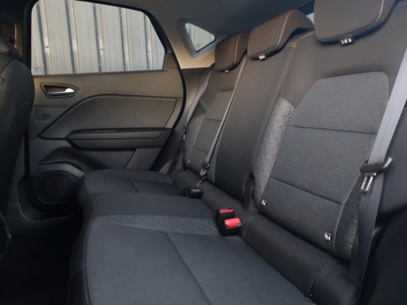 Used Renault Captur 2022 for sale - 77209606: Photo 6