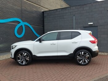 Used Volvo XC40 2024 for sale - 77294012: Photo