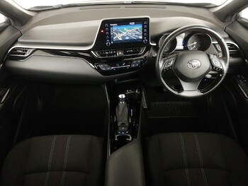 Used Toyota C-HR 2021 for sale - 77912374: Photo