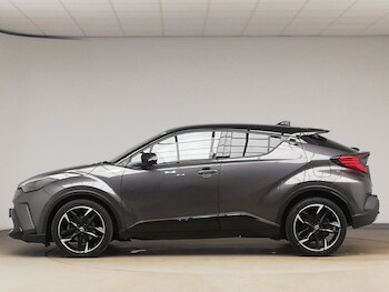 Used Toyota C-HR 2021 for sale - 77912374: Photo