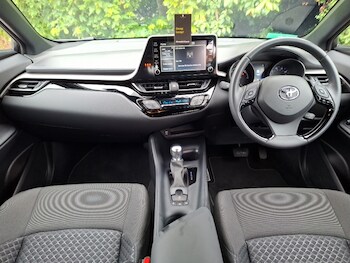 Used Toyota C-HR 2023 for sale - 78872646: Photo