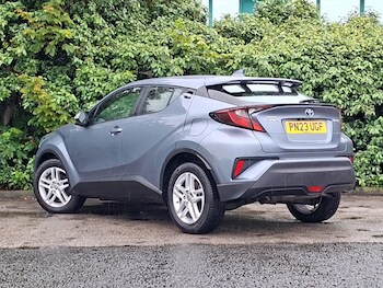 Used Toyota C-HR 2023 for sale - 78872646: Photo