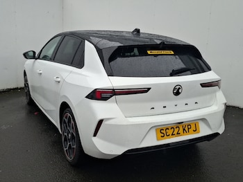 Used Vauxhall Astra 2022 for sale - 76159989: Photo 3