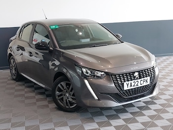 Peugeot - 208