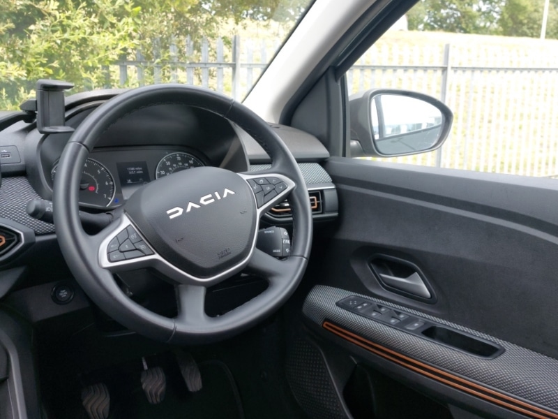 Used Dacia Sandero Stepway 2023 for sale - 76150309: Photo 10