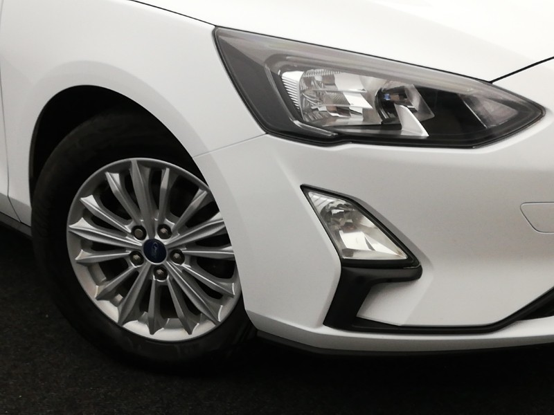 Used Ford Focus 2021 for sale - 76935692: Photo 9